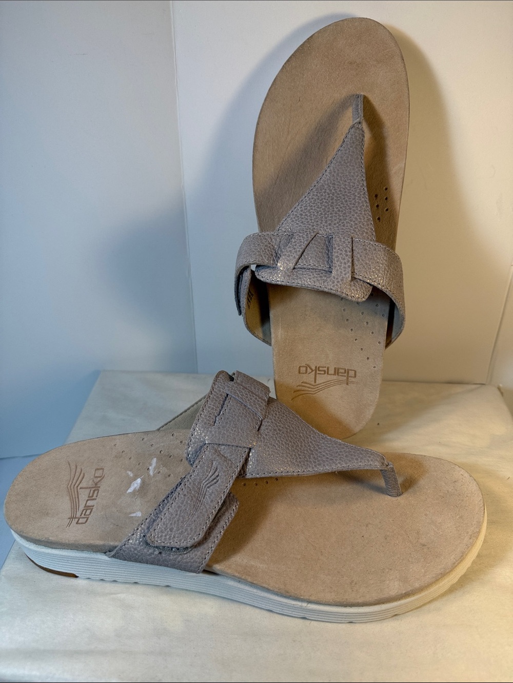 Dansko Women's Beige Suede Thong Sandals